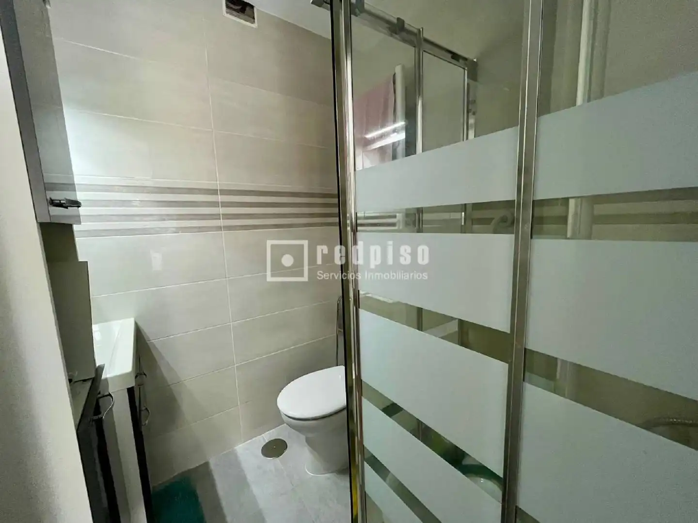 Baño de Piso en venta en Alcobendas con Aire acondicionado, Calefacción y Amueblado
