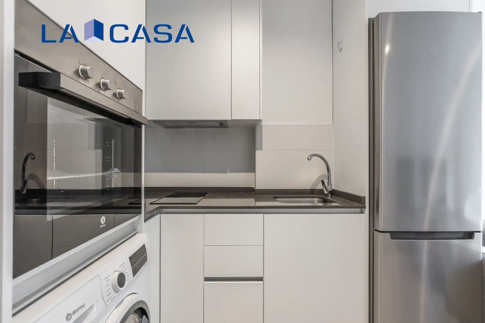Kitchen of Flat for sale in Madrid