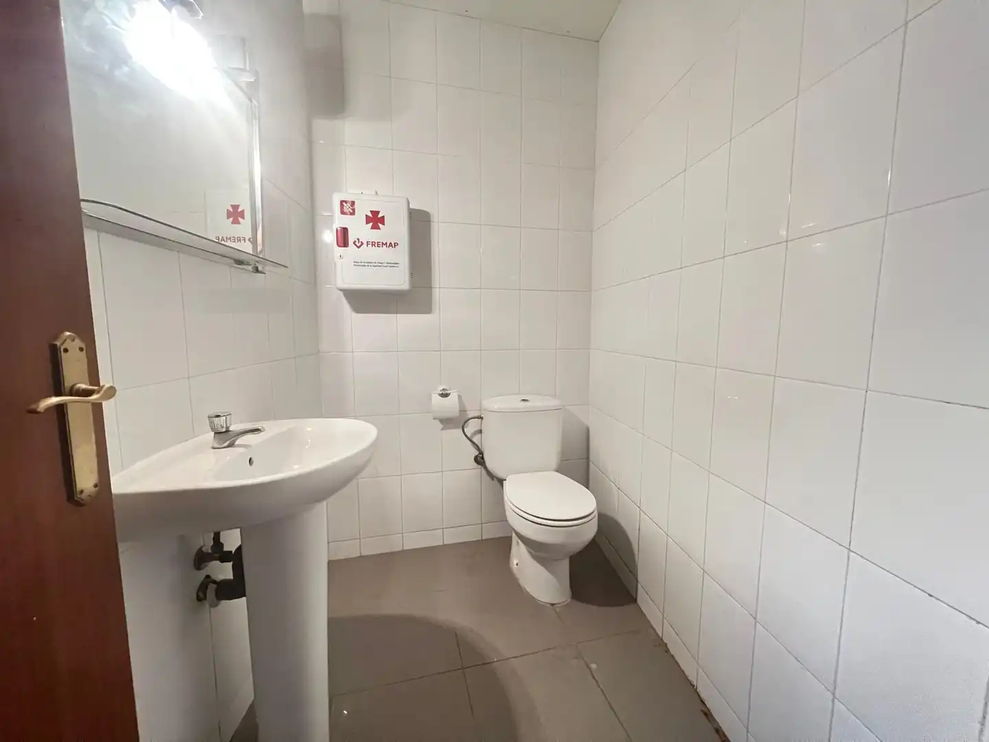 Badezimmer von Geschaftsraum zur Miete in Olesa de Montserrat