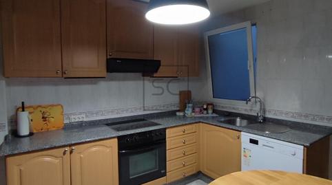 Foto 5 de Pis en venda a Plaza de Galicia, Alto del Castaño, Narón