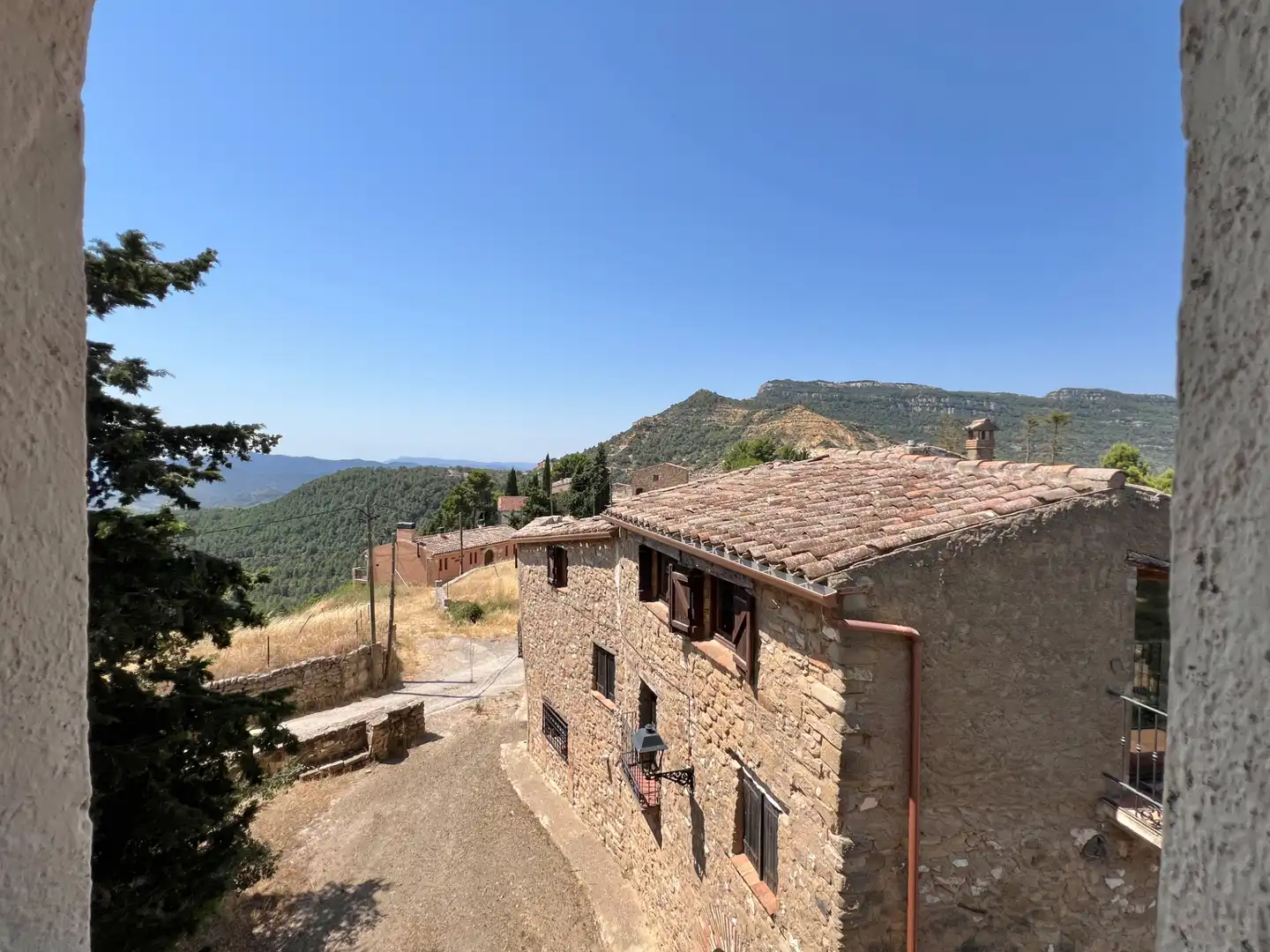 Vista exterior de Finca rústica en venda en Cornudella de Montsant amb Calefacció, Jardí privat i Terrassa