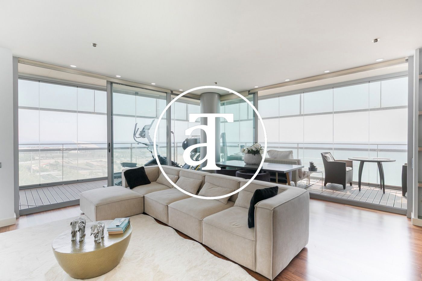 Sala d'estar de Pis de lloguer en  Barcelona Capital amb Aire condicionat, Calefacció i Terrassa