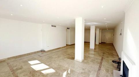 Photo 5 of Apartment to rent in Lomas de Marbella Club, Málaga