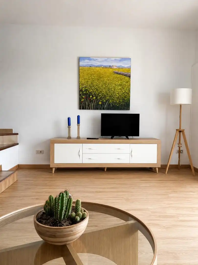 Wohnzimmer von Einfamilien-Reihenhaus zur Miete in Calvià mit Klimaanlage, Terrasse und Abstellraum