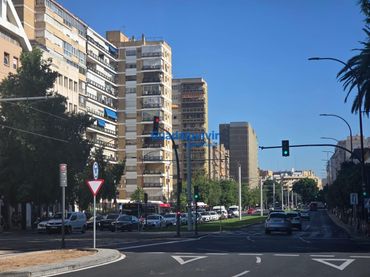 Pis amb ascensor de lloguer a Calle LUIS DE MORALES