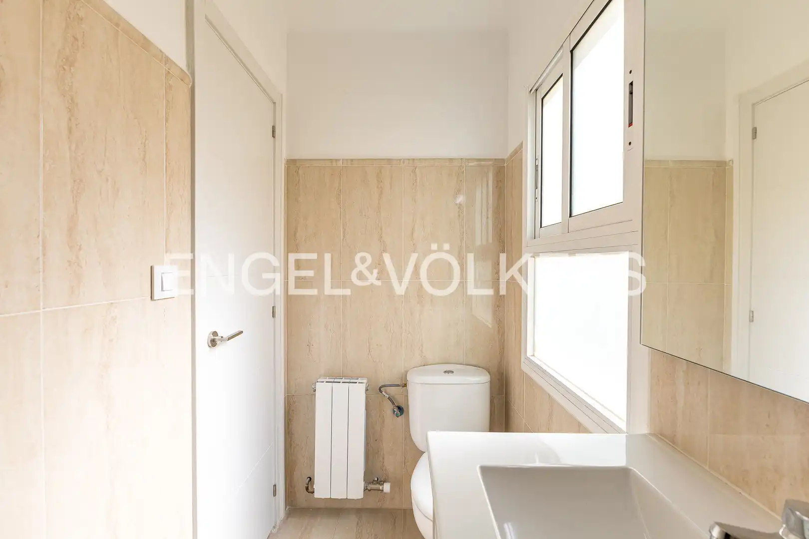 Bathroom of Flat for sale in Calafell  with Air Conditioner, Heating and Terrace