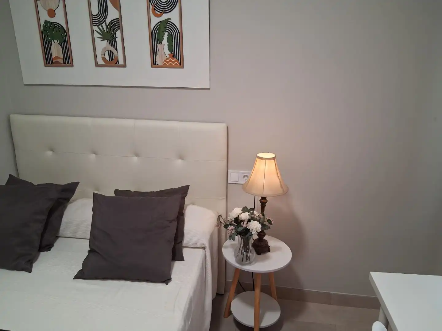 Bedroom of Flat for share in Córdoba  with Air Conditioner, Heating and Terrace