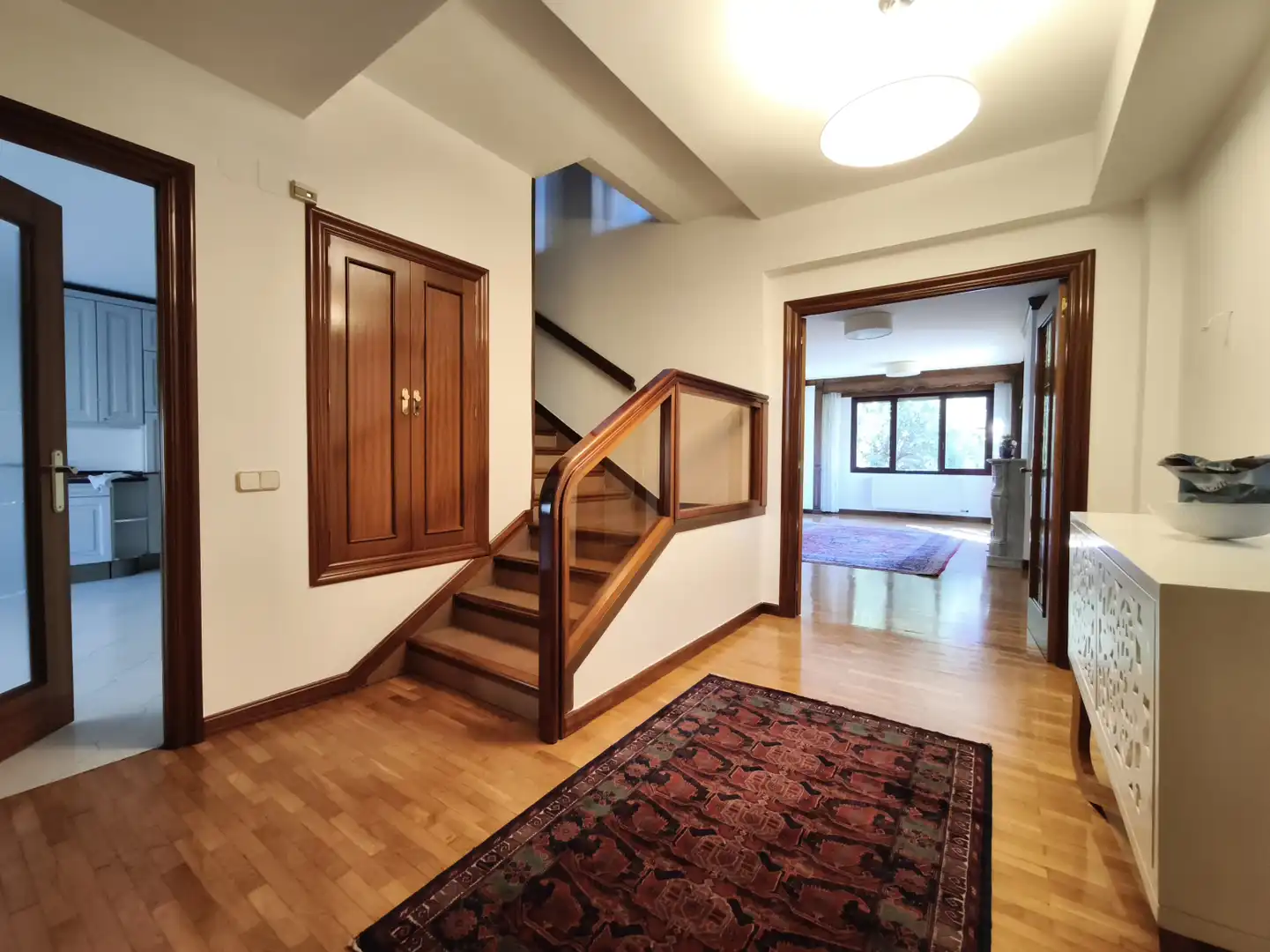Casa o xalet en venda en  Logroño amb Calefacció, Parquet i Terrassa