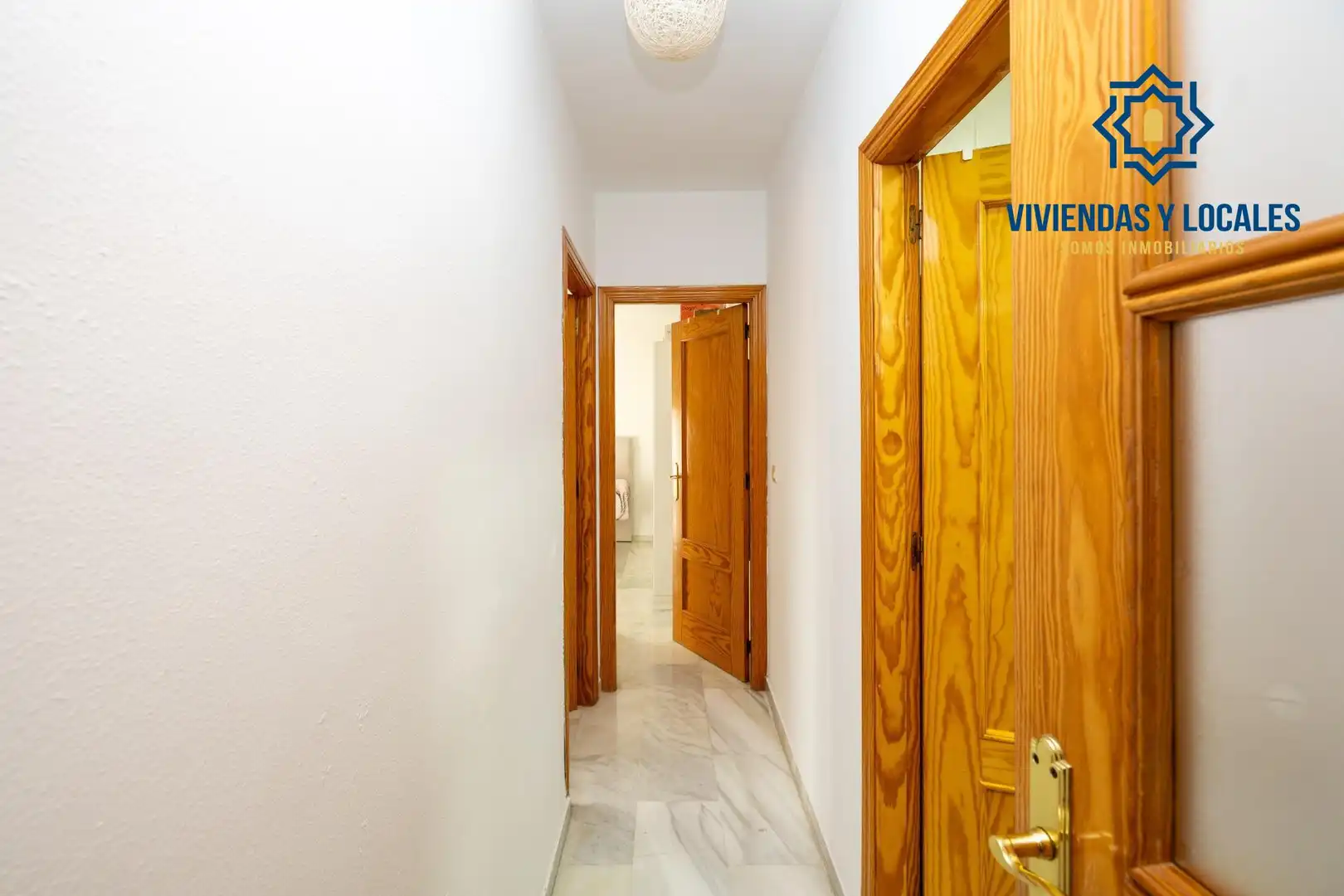 Piso en venta en La Zubia con Calefacción y Balcón