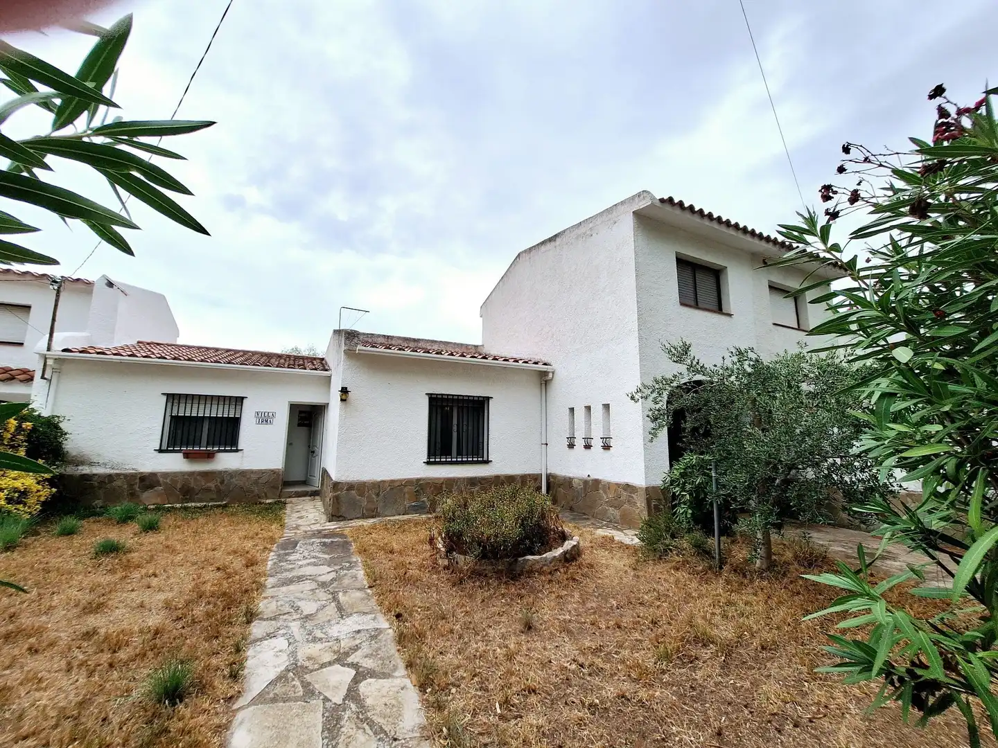 Casa amb piscina en venda a de L'AGLI 3