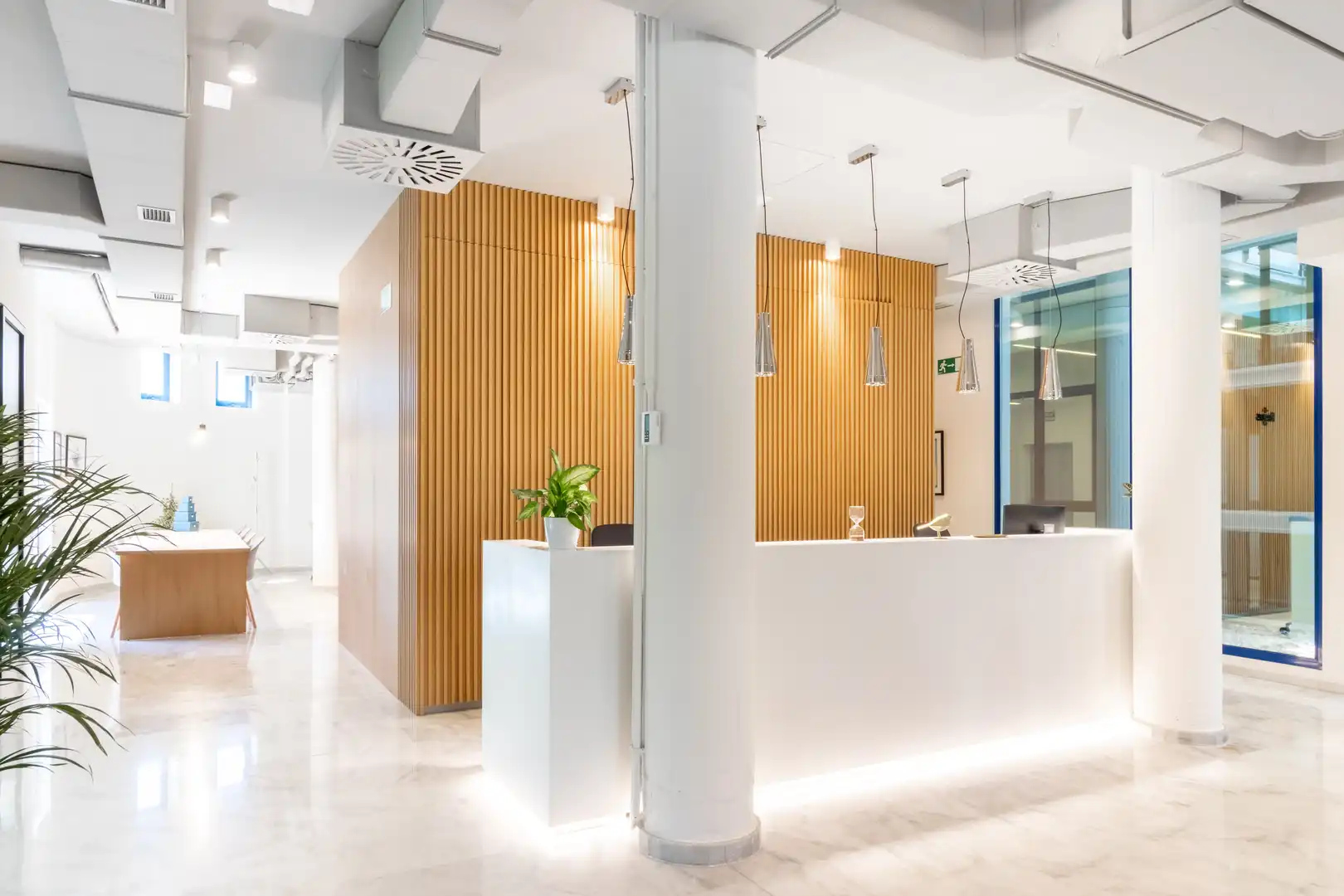 Büro zur Miete in Alicante / Alacant mit Klimaanlage, Heizung und Möbliert