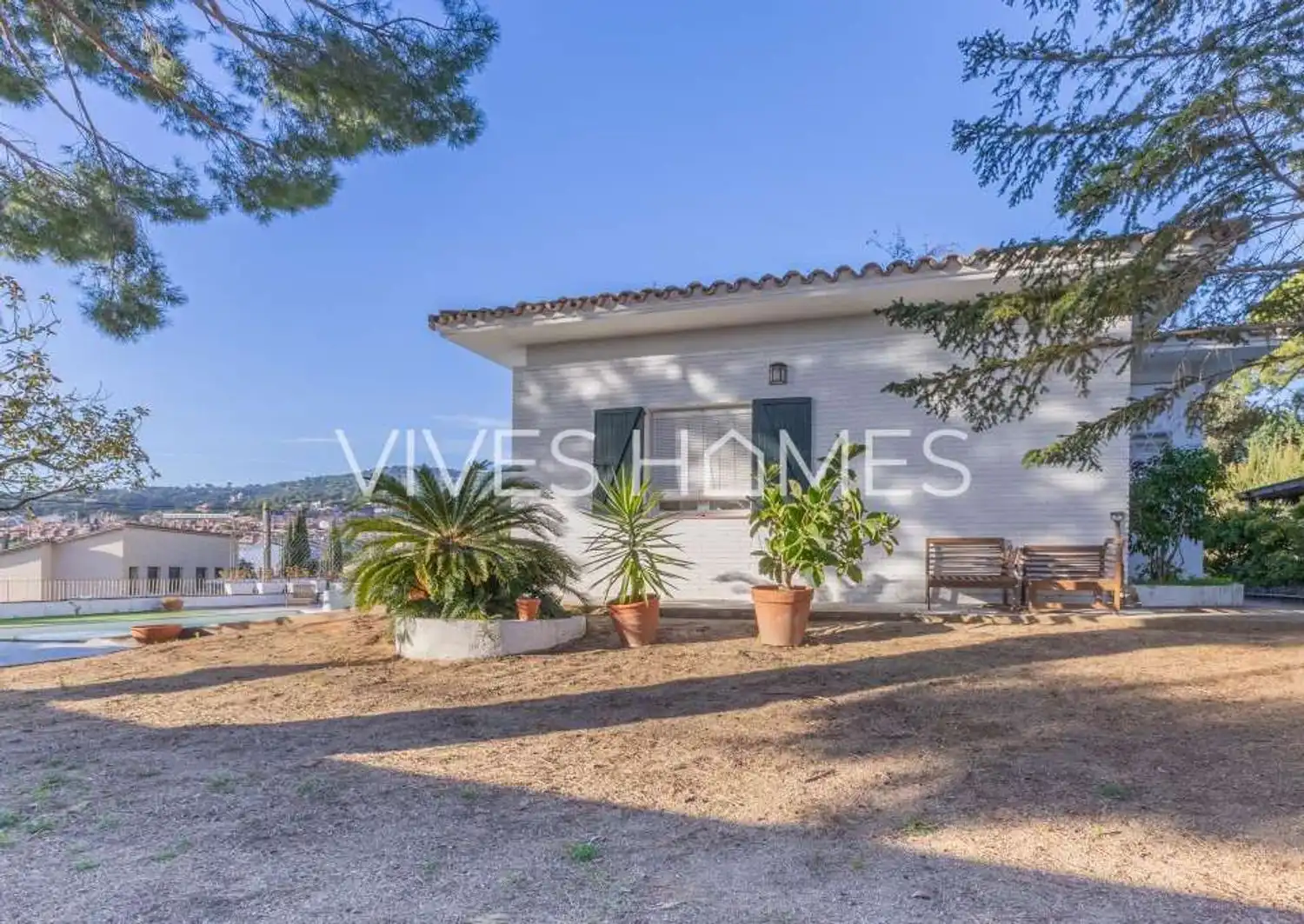 Casa o xalet en venda a Calle de Carles Buïgas, Montalnou - Milans del Bosc