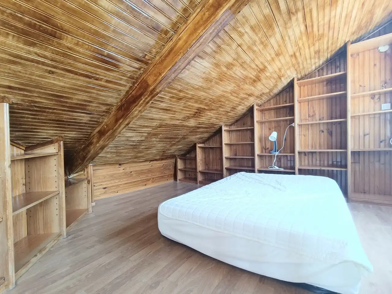 Habitación de Ático de alquiler en Madrid con Aire acondicionado y Terraza