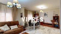 Living room of Flat for sale in Cáceres Capital  with Air Conditioner, Heating and Terrace