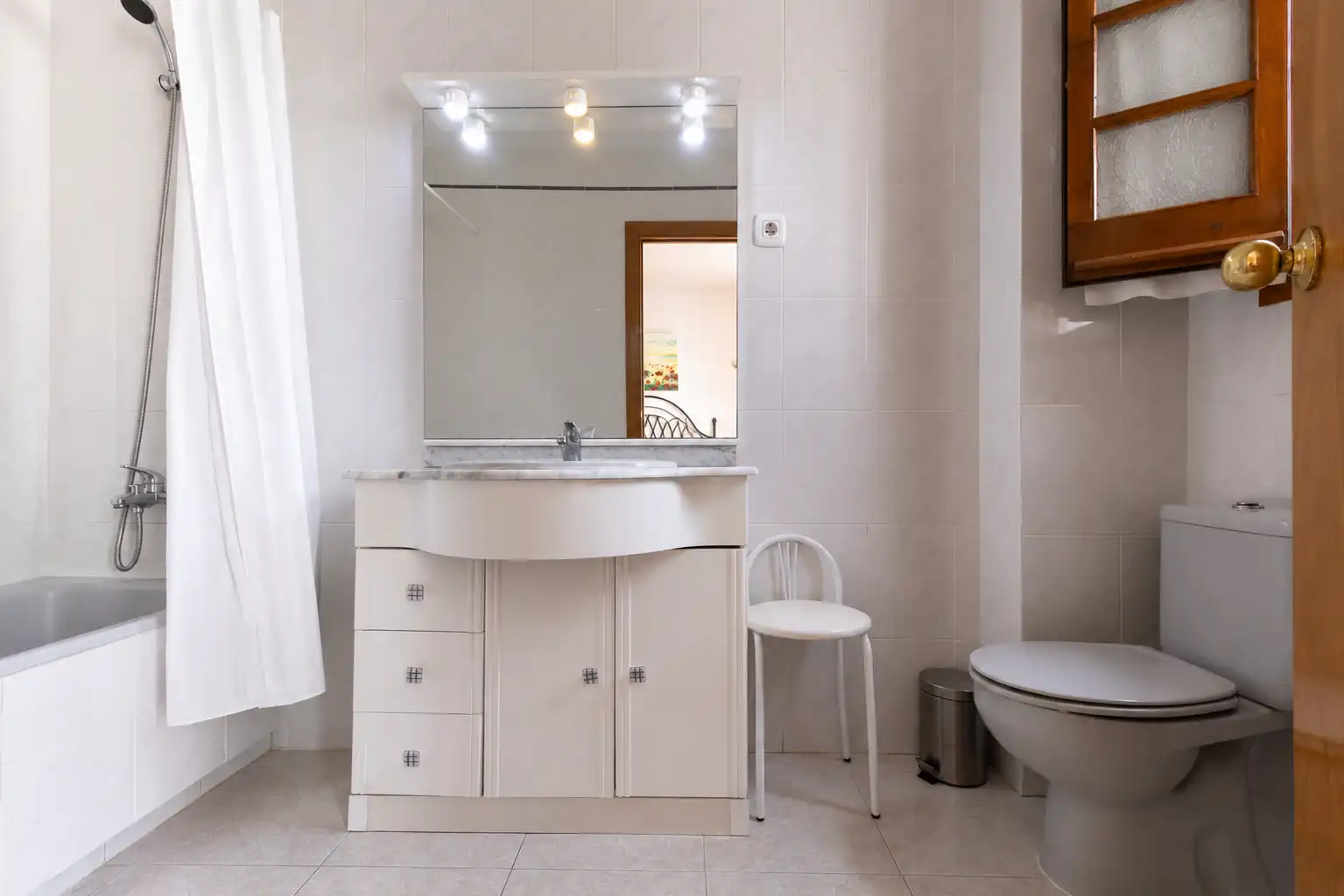 Bathroom of Detached homes for sale in Vandellòs i l'Hospitalet de l'Infant  with Heating, Private garden and Terrace