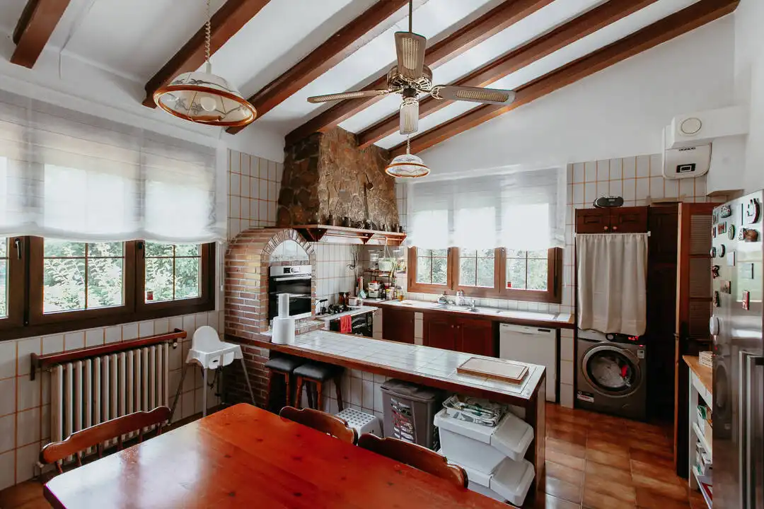 Cocina de Casa o chalet en venta en Lupiñén-Ortilla con Aire acondicionado, Calefacción y Jardín privado