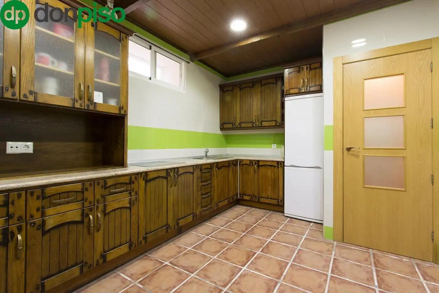 Cocina de Casa o chalet en venta en Alamedilla con Parquet y Terraza