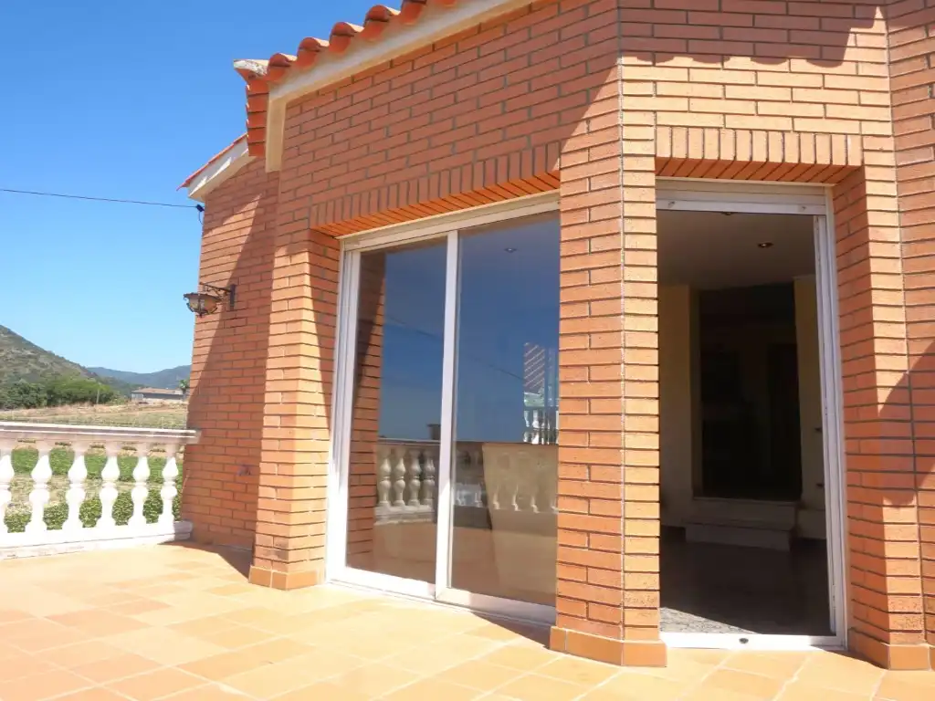 Exterior view of Houses for sale in Pineda de Mar