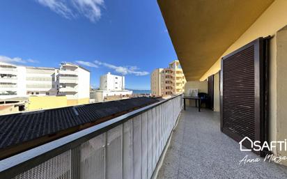 Exterior view of Flat for sale in L'Escala  with Air Conditioner, Terrace and Balcony