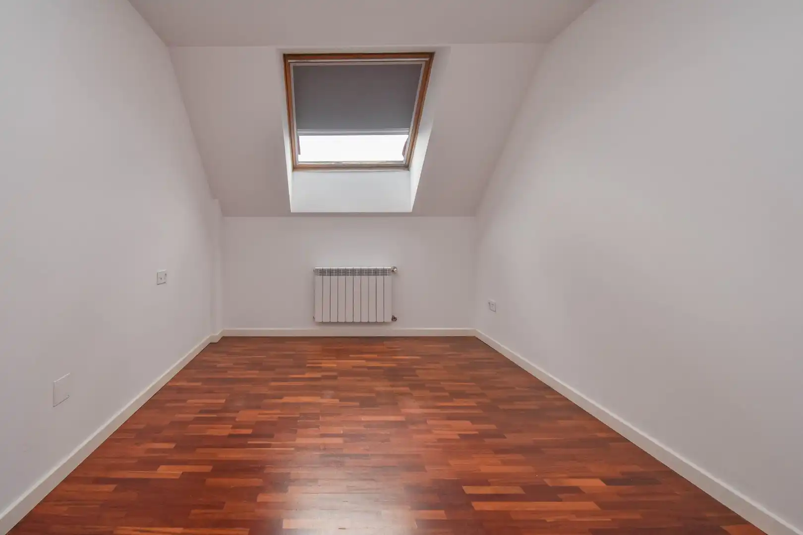 Àtic de lloguer en Cambre  amb Calefacció, Parquet i Terrassa