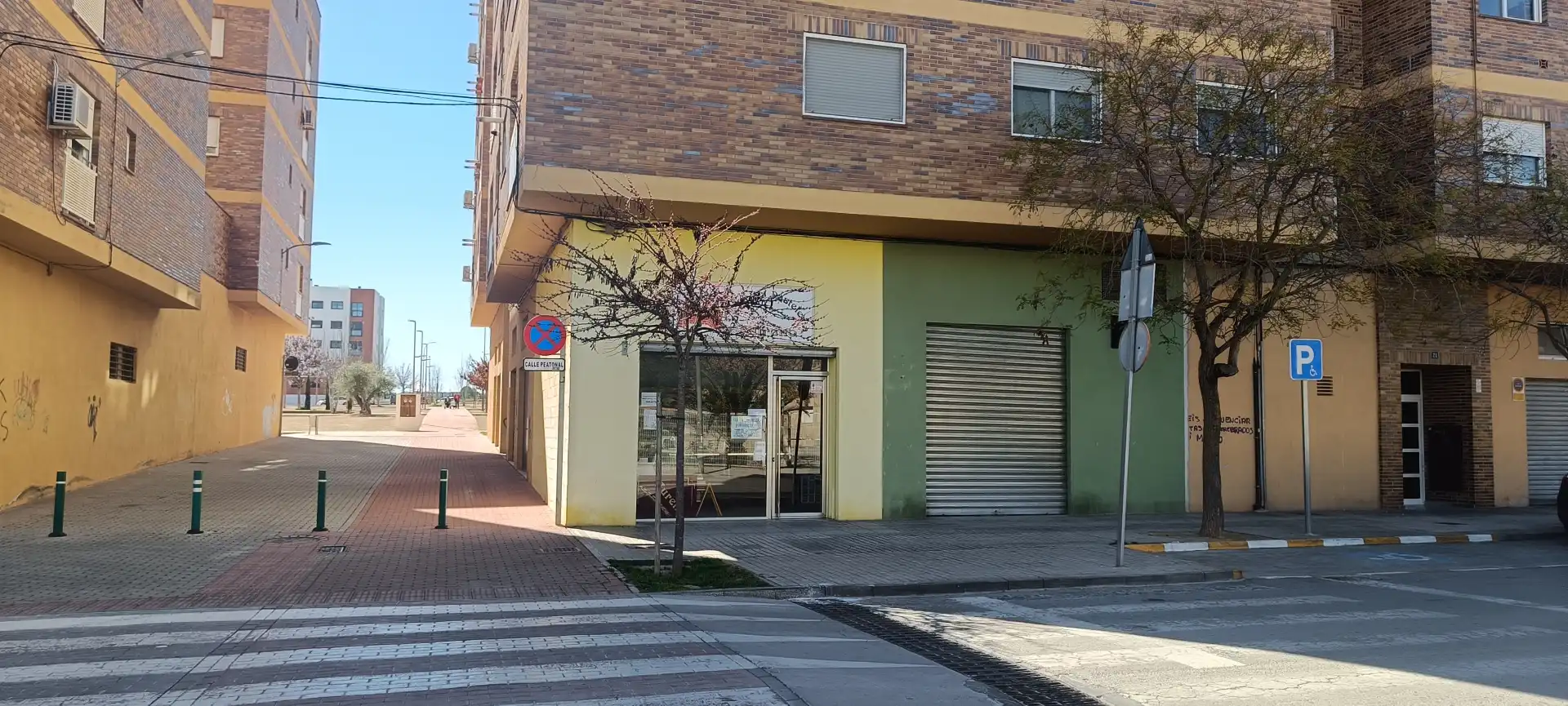 Commercial properties for sale in Almansa