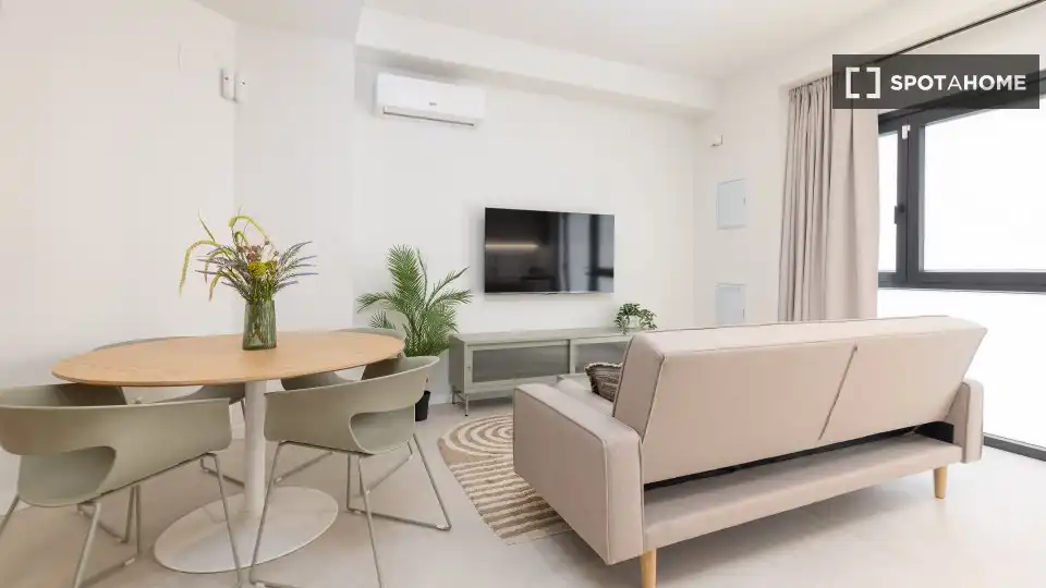 Room in Nou Moles