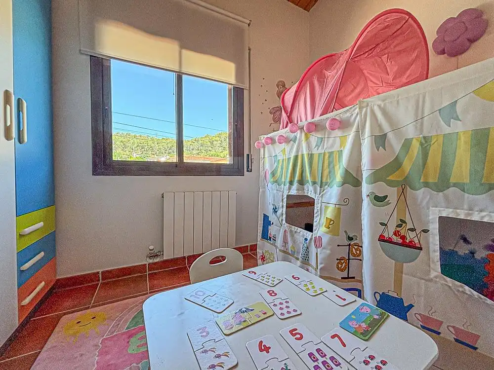 Bedroom of Detached homes for sale in Olivella  with Heating and Terrace