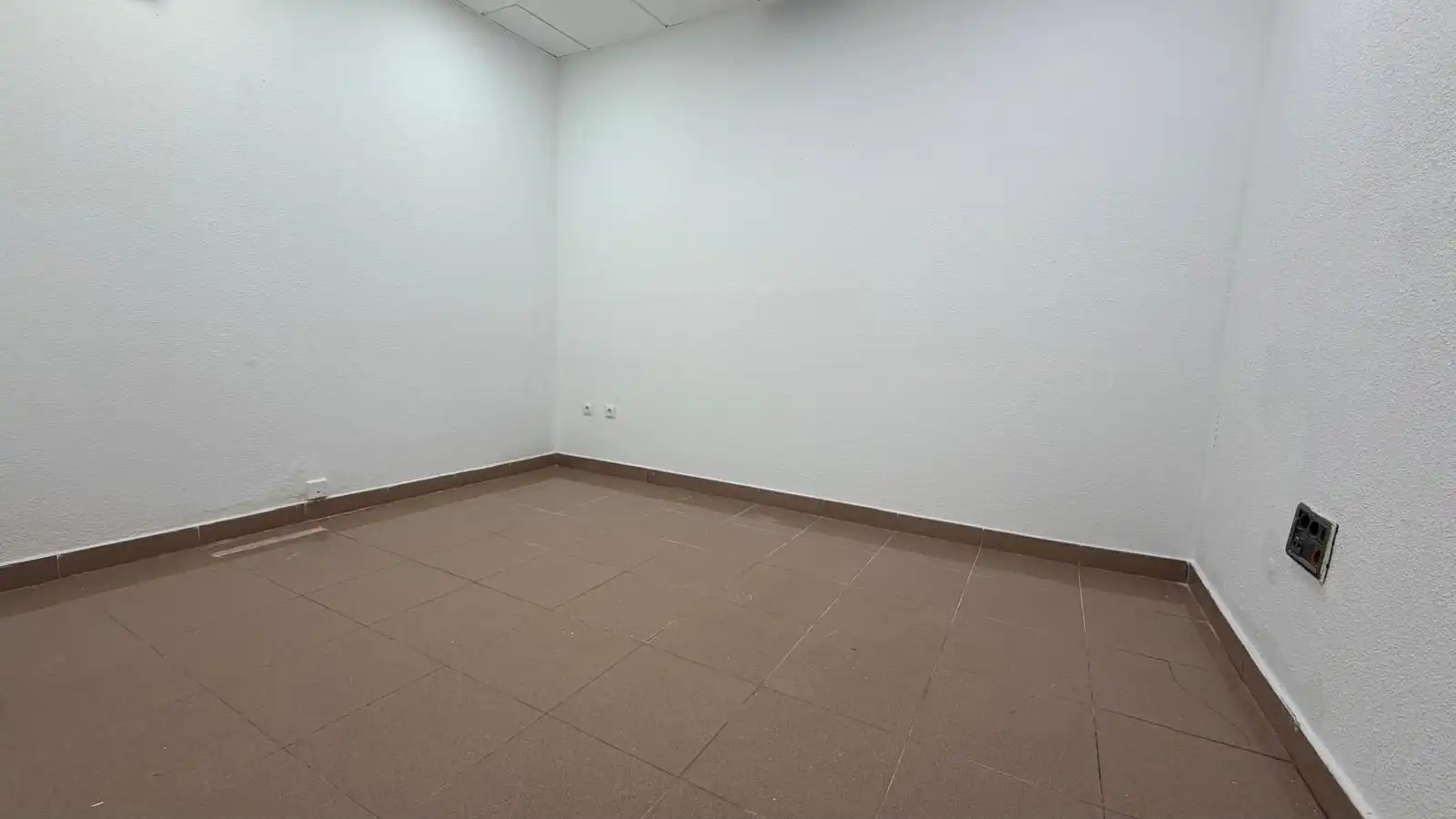 Local comercial de lloguer a Calle del Parque 19, imagen 14