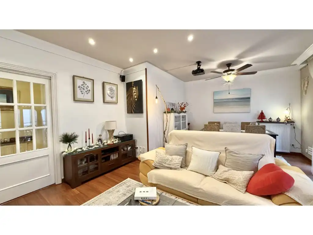Sala de estar de Casa o chalet en venta en Castelló d'Empúries
