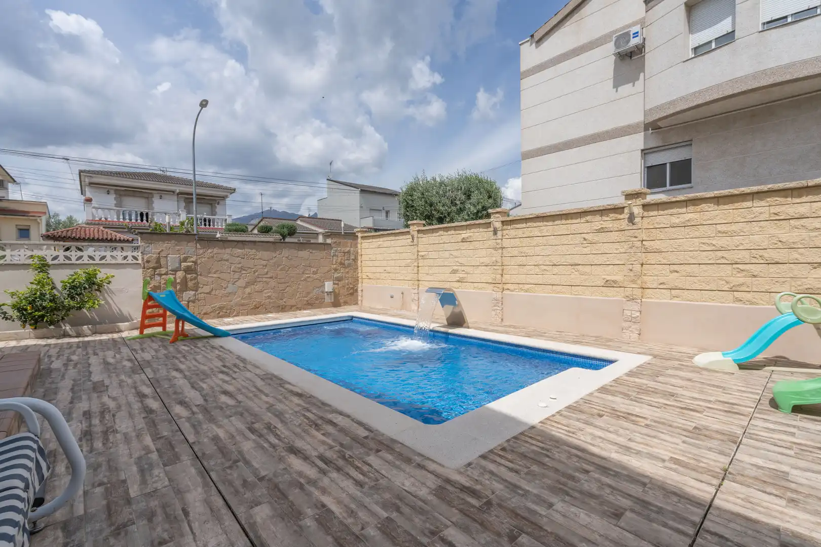 Villa con piscina in vendita a Olesa de Montserrat, imagen 3