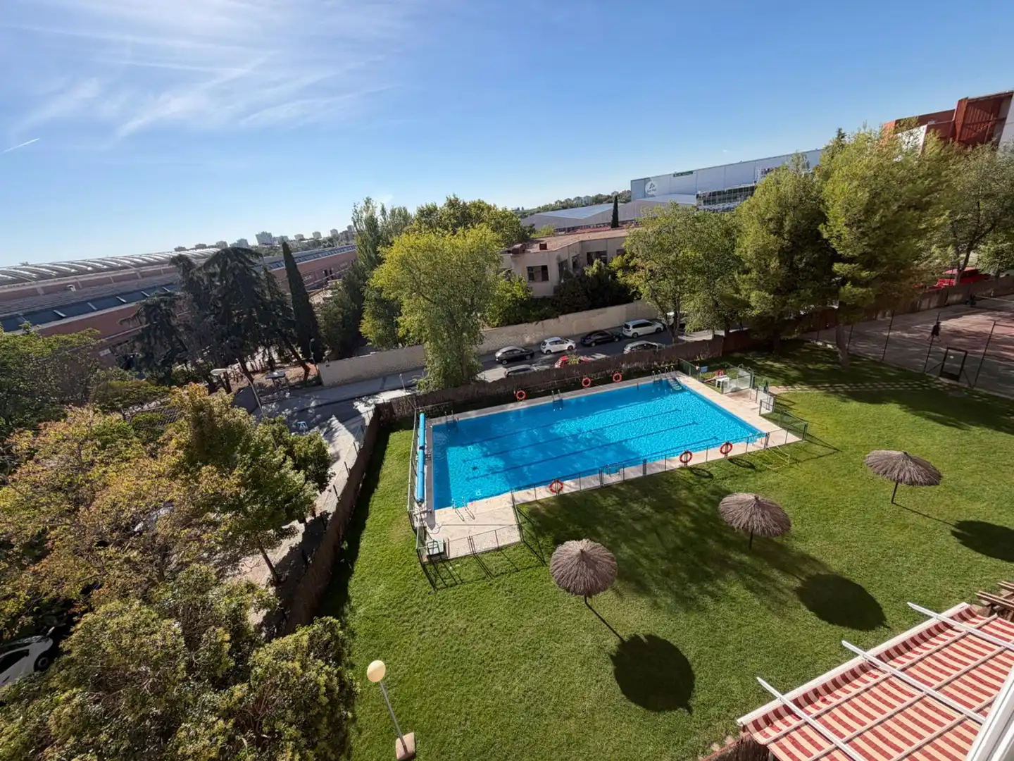 Pis amb piscina de lloguer a Villaverde