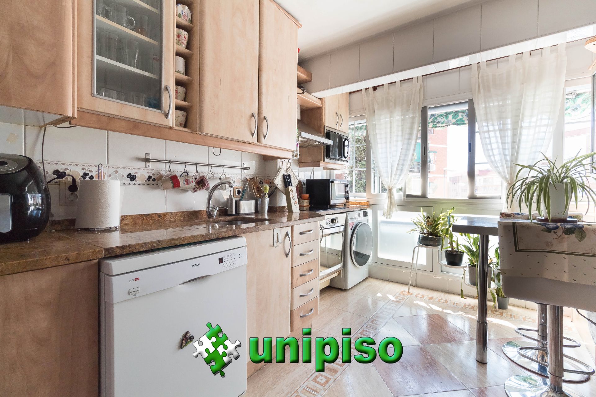 Kitchen of Flat for sale in Leganés  with Air Conditioner, Heating and Parquet flooring