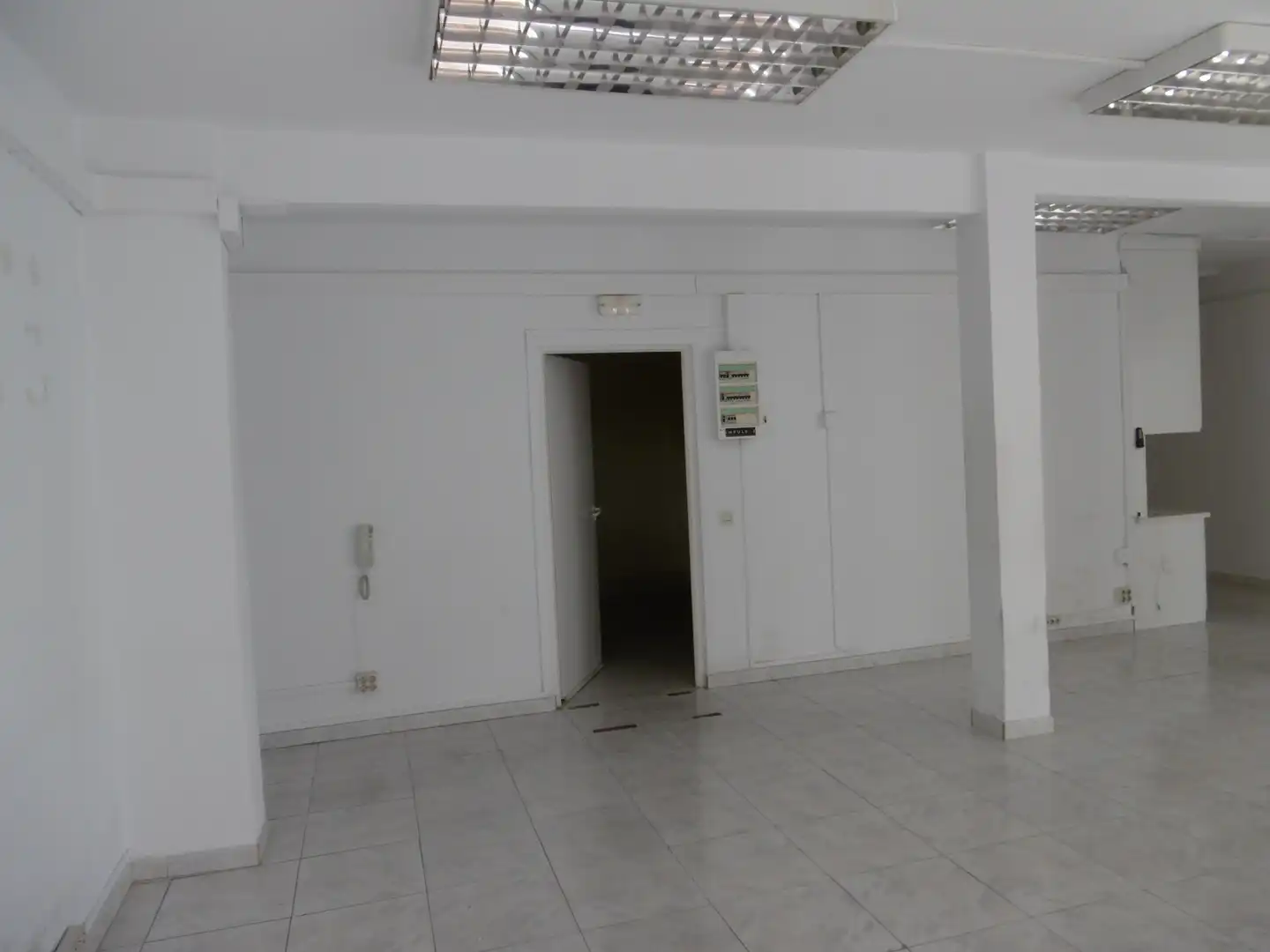 Office for rent in Madrid  with Air Conditioner and Heating