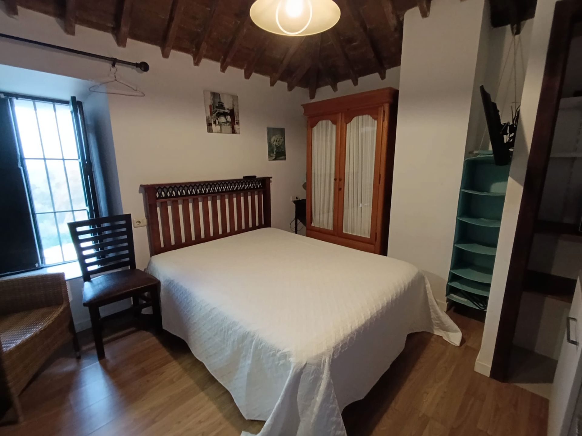 Dormitori de Apartament de lloguer en Coín amb Moblat i Es permeten mascotes