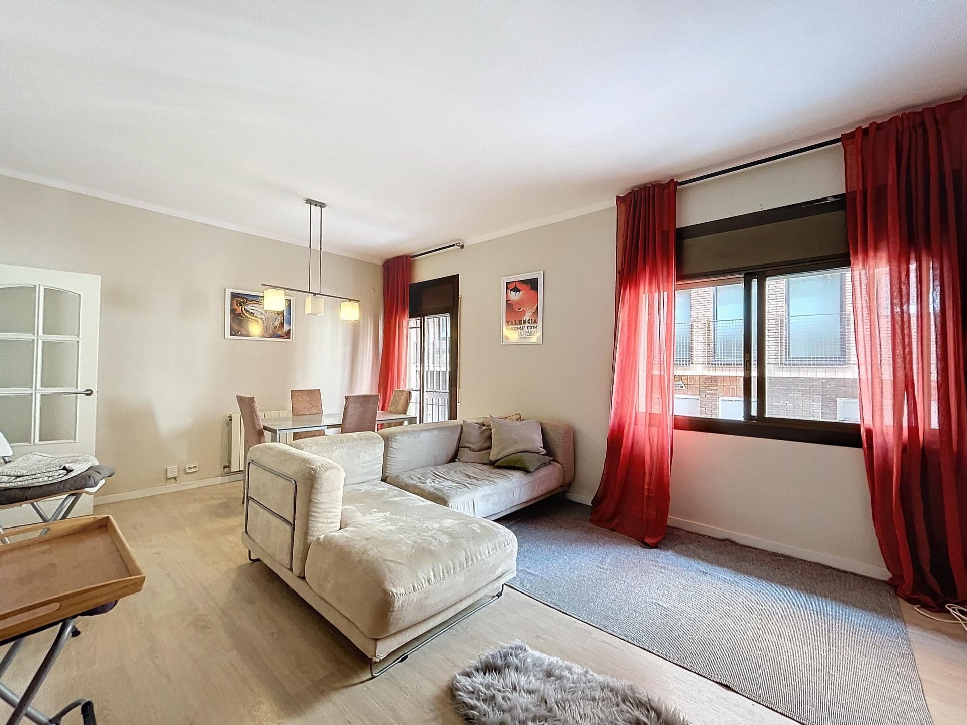 Vista exterior de Apartament de lloguer en  Barcelona Capital amb Calefacció i Terrassa