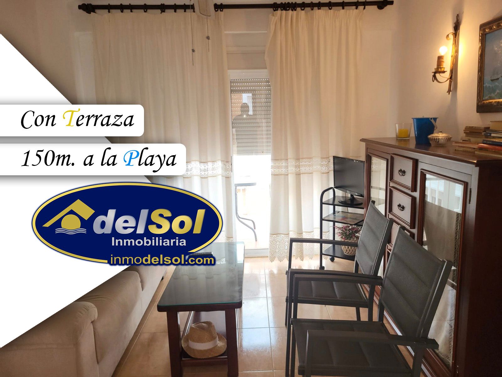 Vista exterior de Pis en venda en Vélez-Málaga amb Terrassa i Moblat