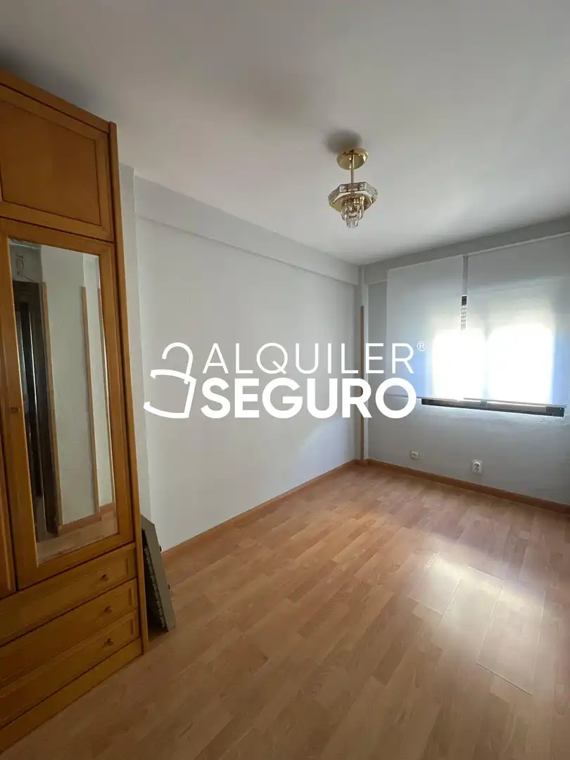 Piso de alquiler en de Isaac Peral, Villafontana - Estoril I