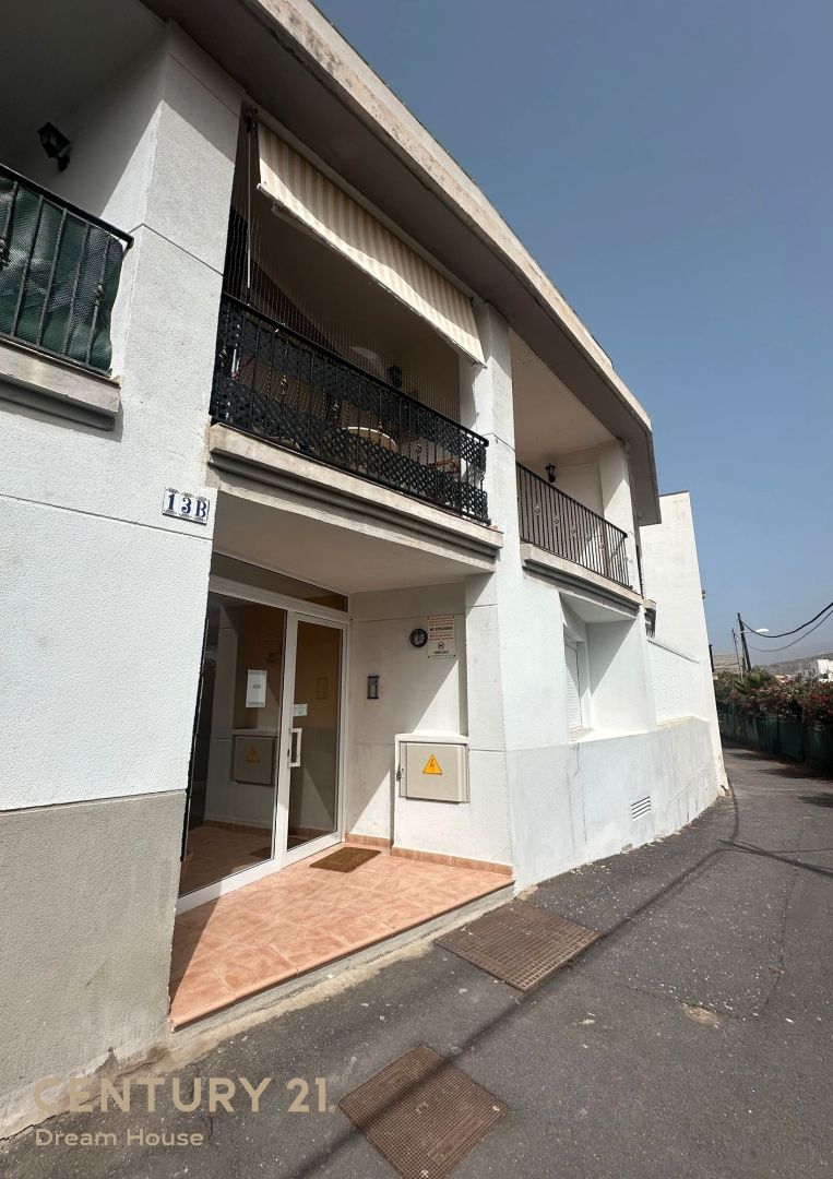Vista exterior de Piso en venta en Adeje con Balcón
