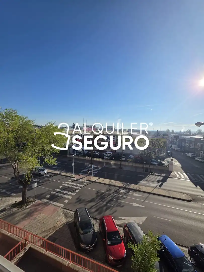 Exterior view of Flat for rent in Burgos  with Heating, Terrace and Furnished