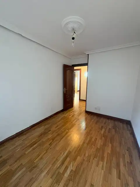 Flat with terrace for sale in Calle Parque Arturo León, imagen 42