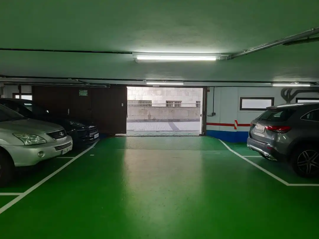 Garatge de lloguer a zubieta, Área Romántica