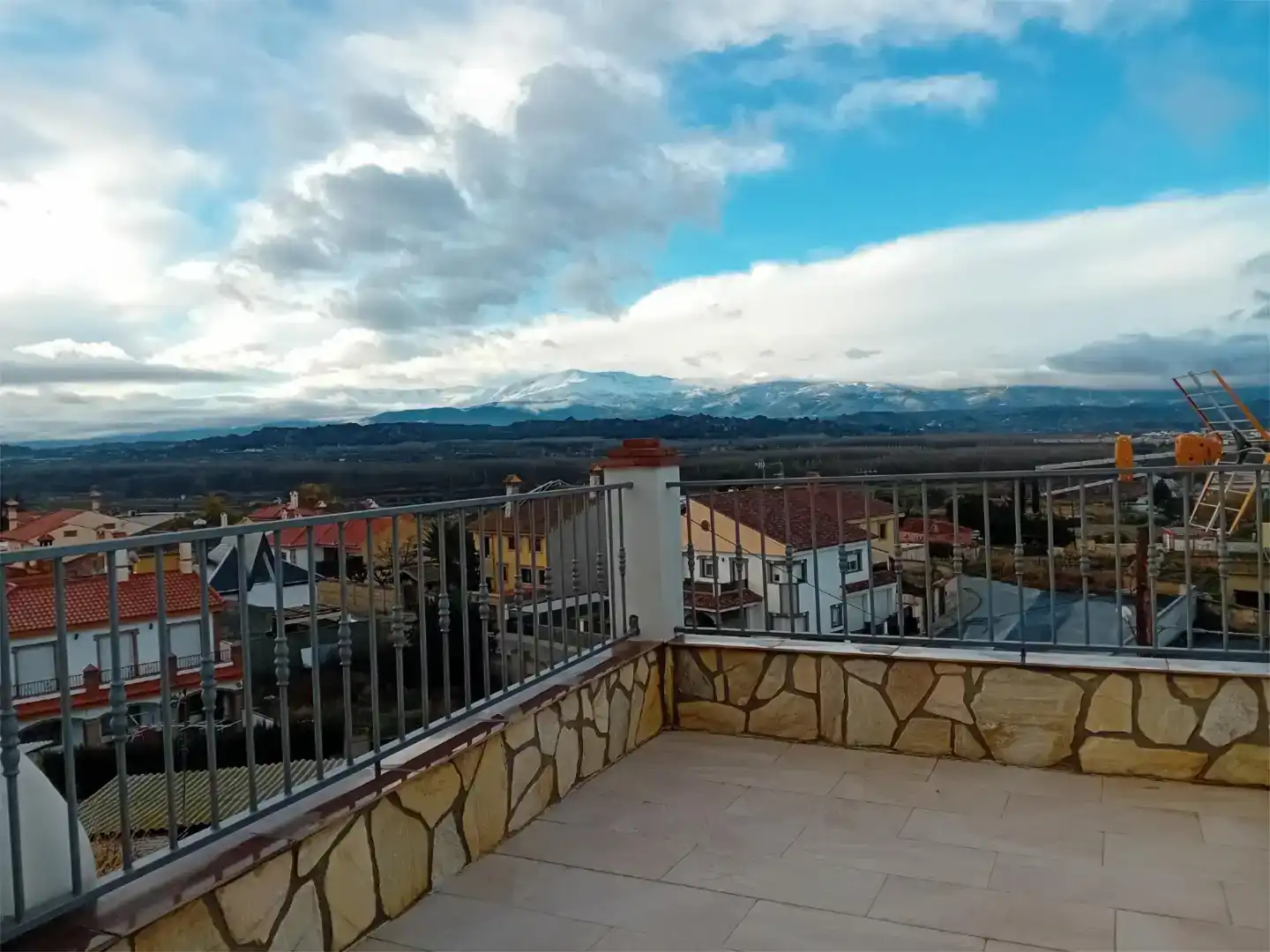 Terrassa de Casa adosada en venda en Benalúa