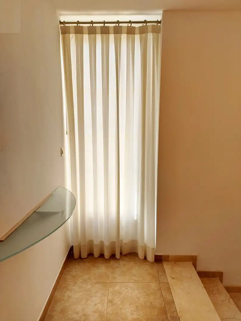 Balcony of Houses for sale in La Pobla de Vallbona  with Air Conditioner, Heating and Private garden