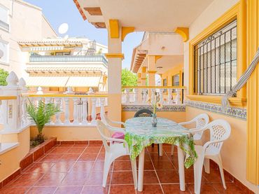 Apartment mit Pool zum Verkauf in Orihuela Costa