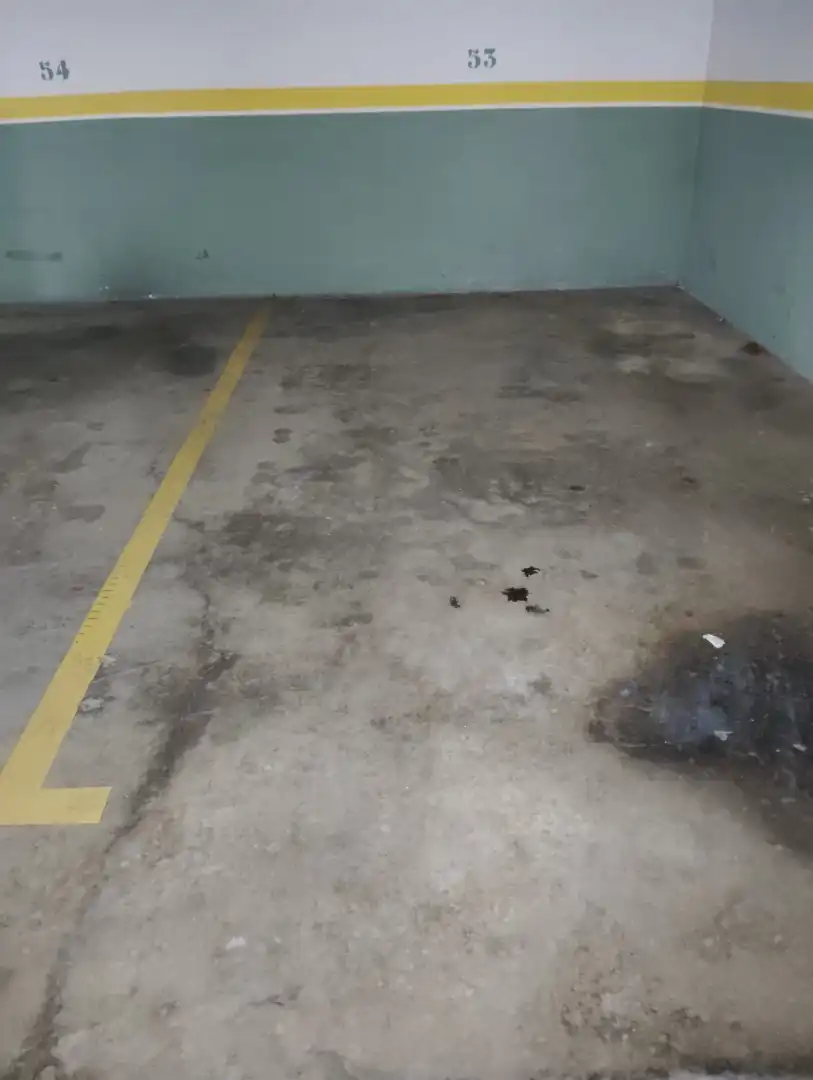 Einzelparkplatz zum Verkauf in Centre