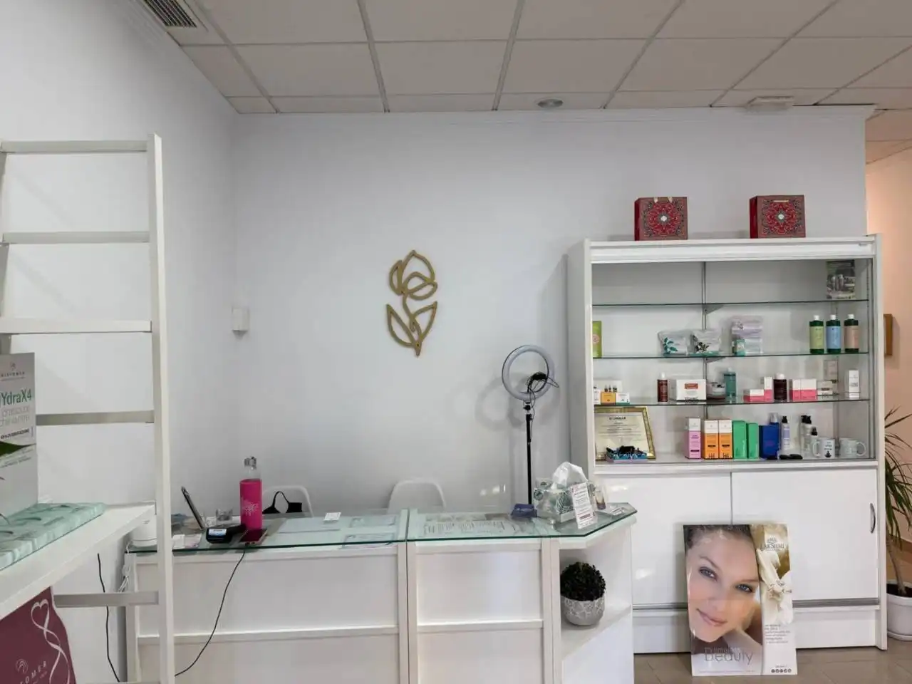 Commercial properties for rent in El Puerto de Santa María  with Air Conditioner and Alarm