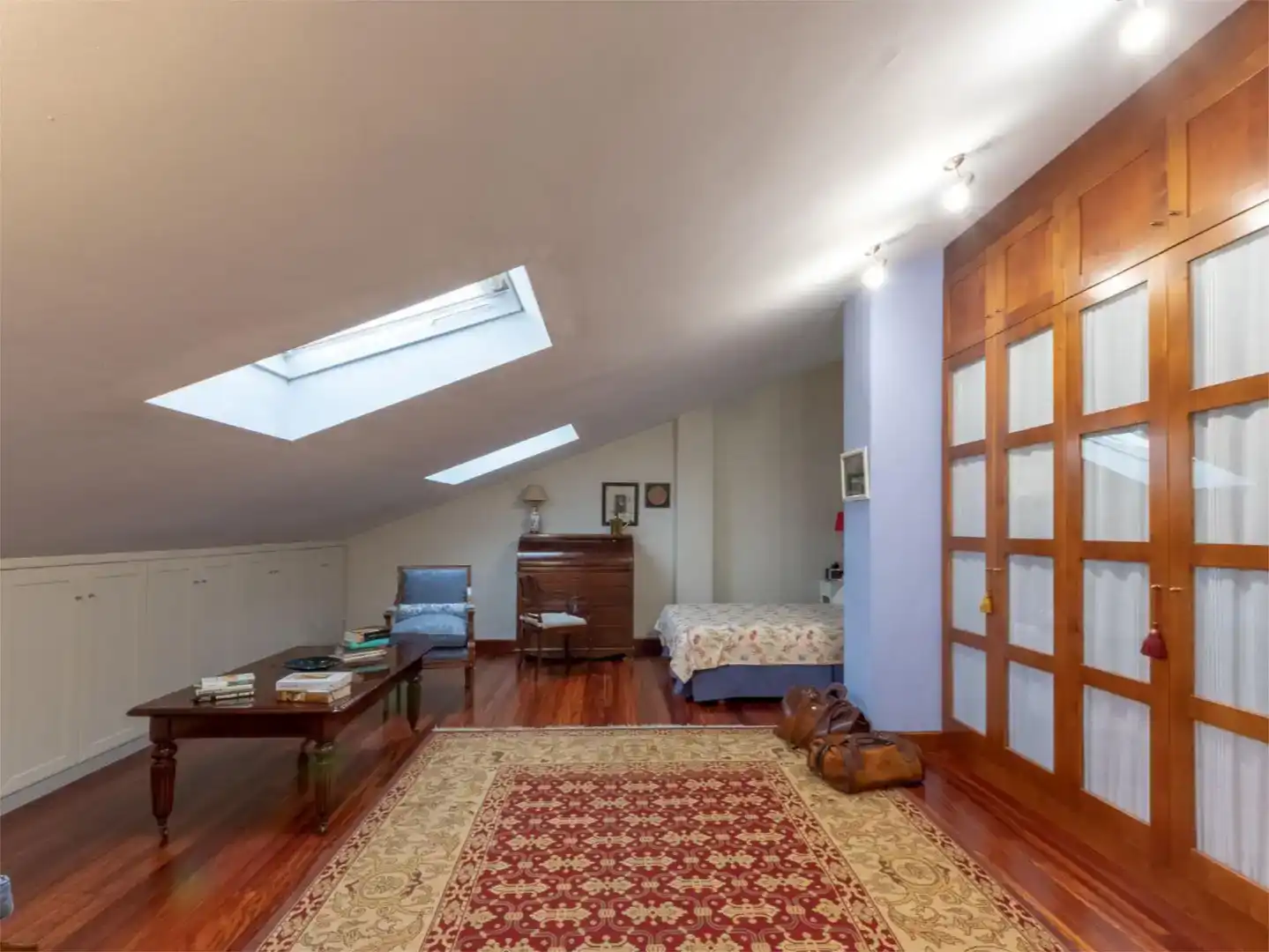 Schlafzimmer von Maisonette zum Verkauf in Bilbao 