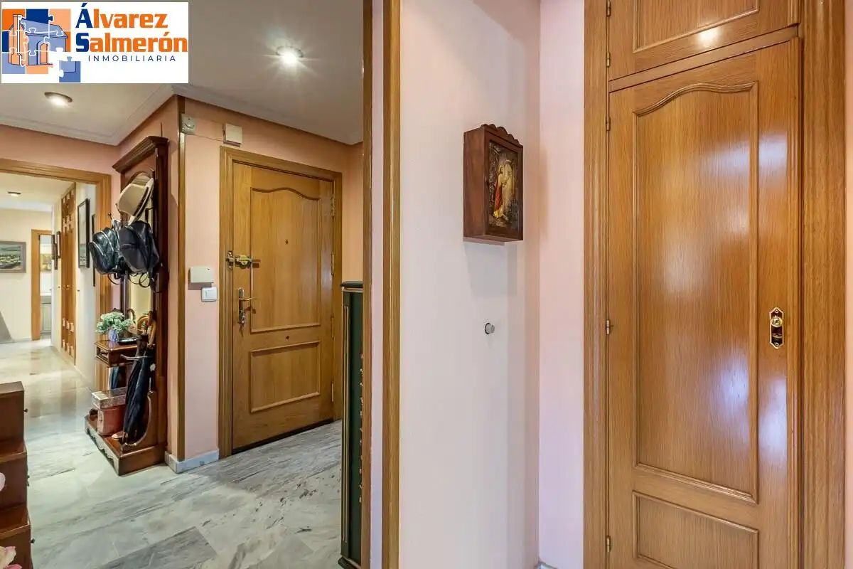 Flat with terrace for sale in Calle PDTA FERNANDO GOMEZ DE LA, imagen 32