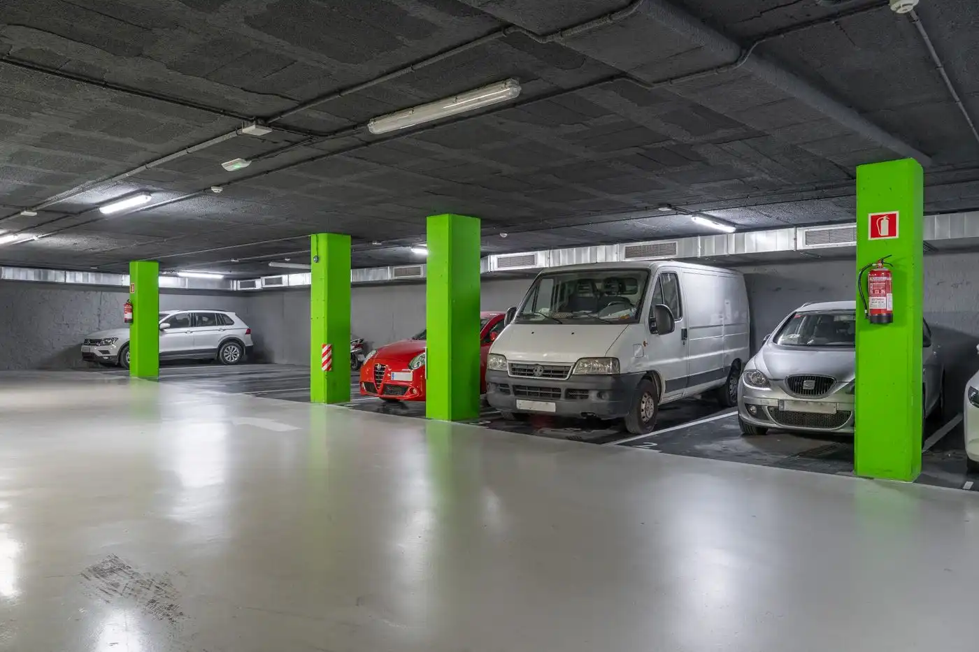 Parkplatz von Garage zur Miete in Barcelona