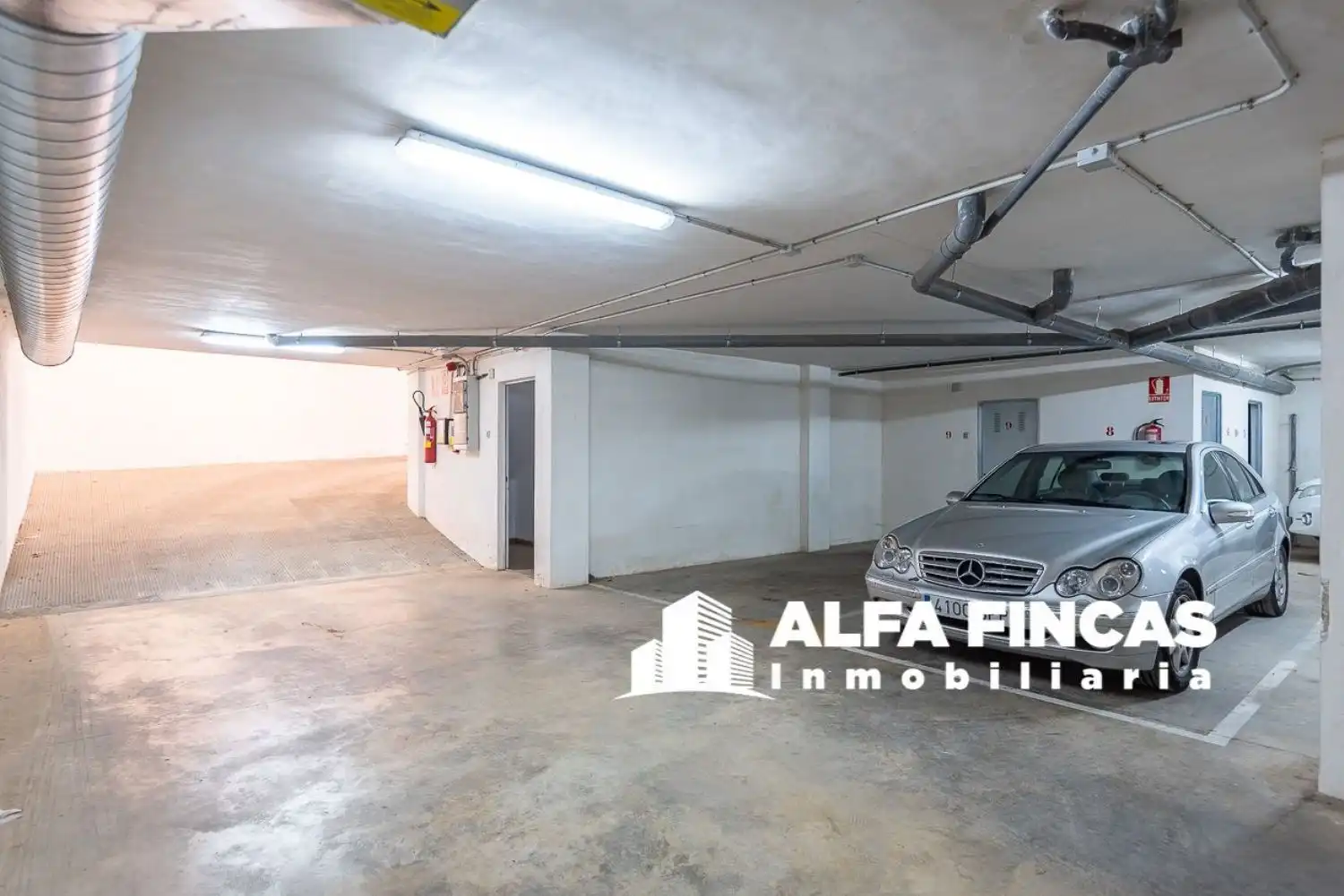 Parkplatz von Garage zum Verkauf in San Clemente